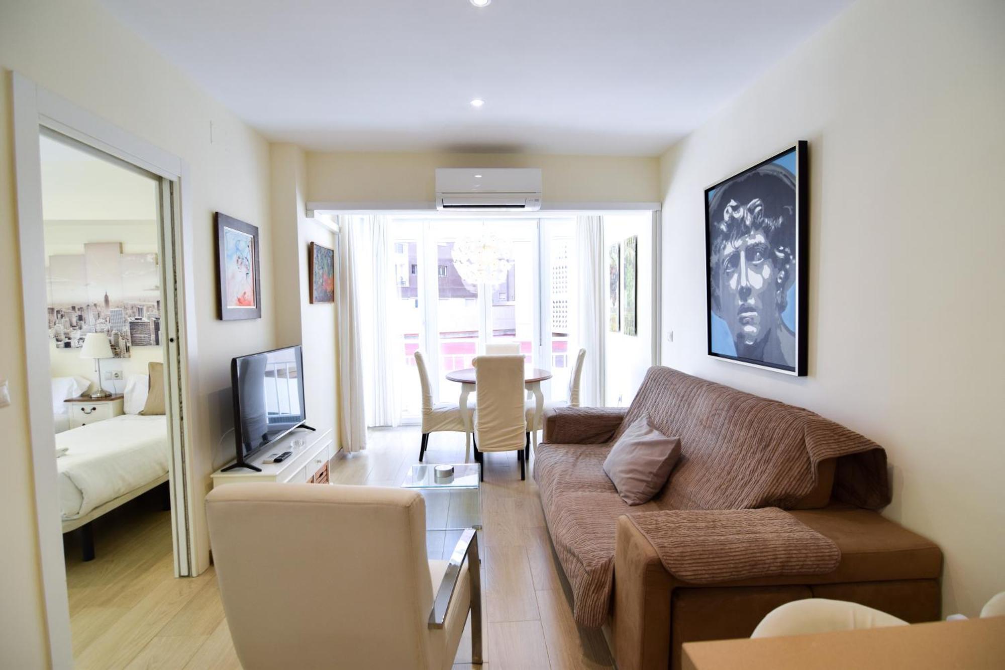 Malagueta Beachside Charm Appartement Málaga Buitenkant foto