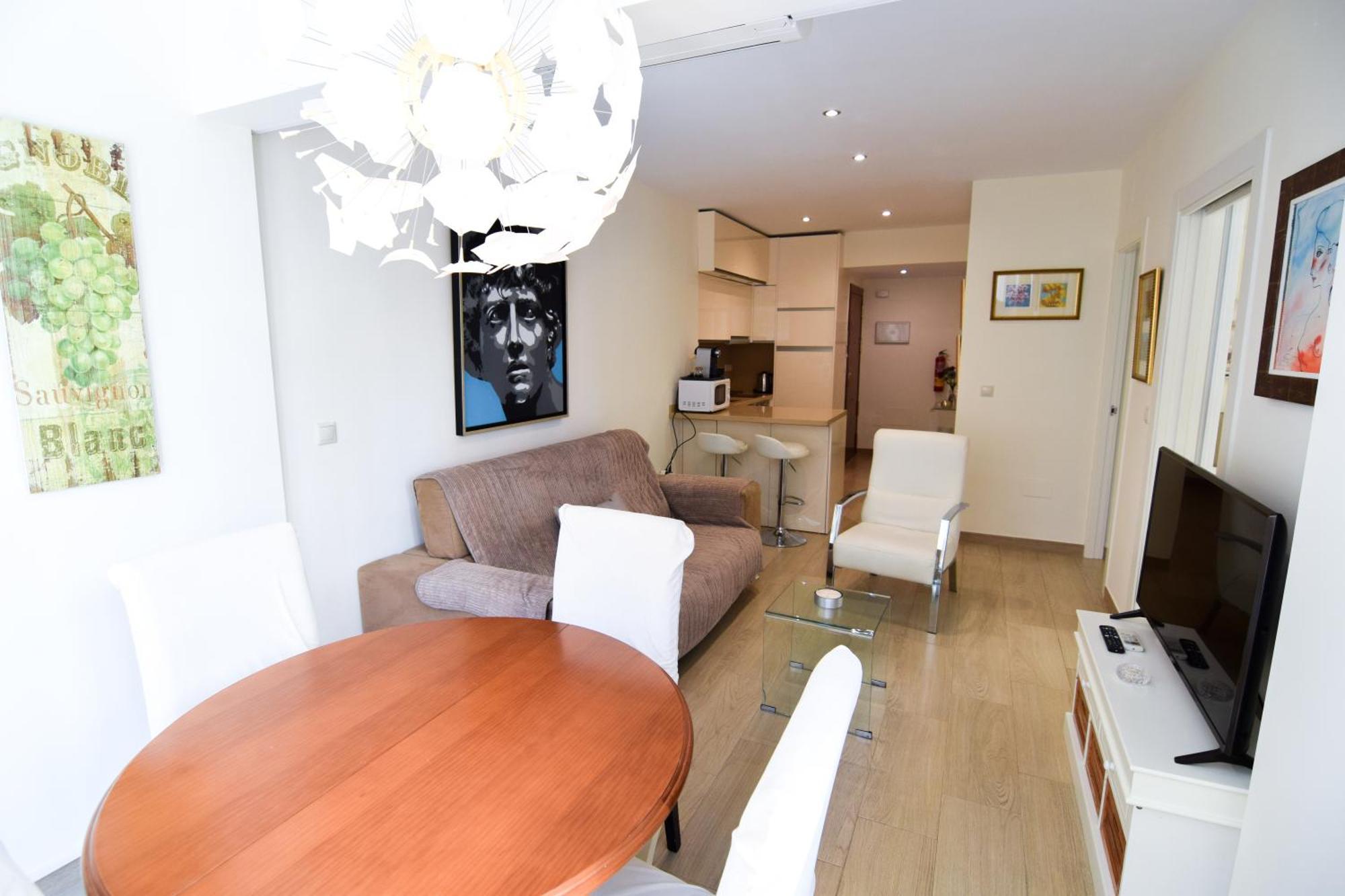 Malagueta Beachside Charm Appartement Málaga Buitenkant foto