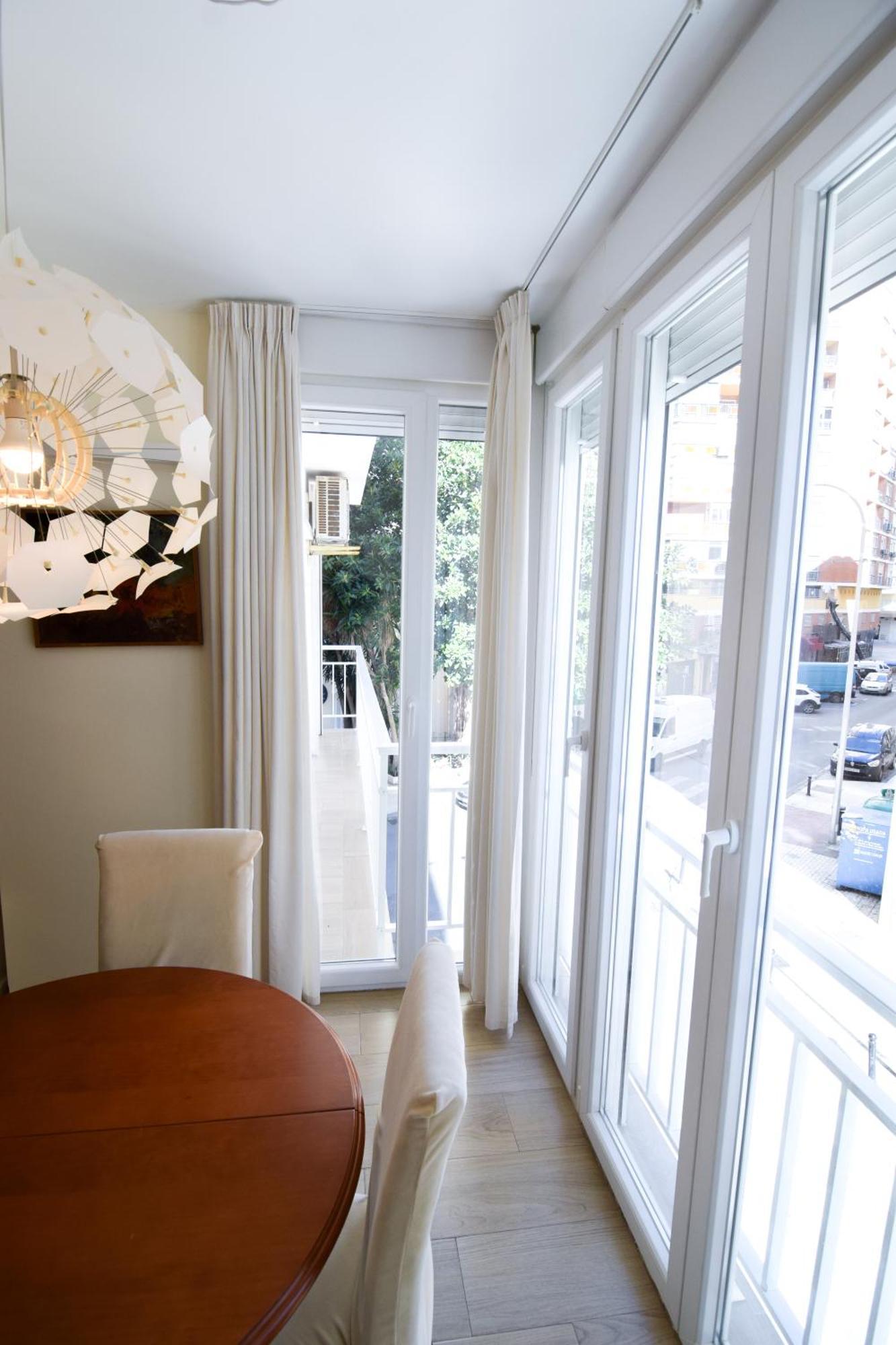 Malagueta Beachside Charm Appartement Málaga Buitenkant foto